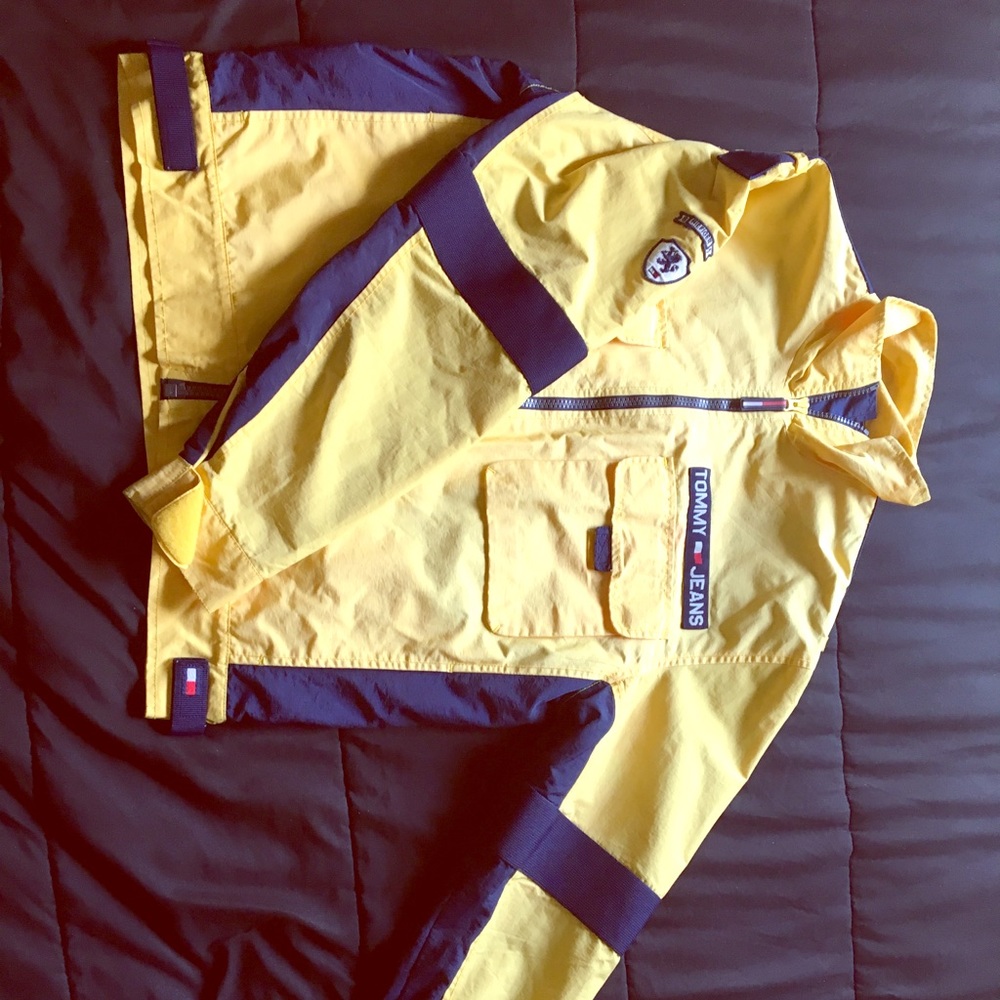 Vintage Tommy Jeans Jacket!! Yellow and Navy Blue